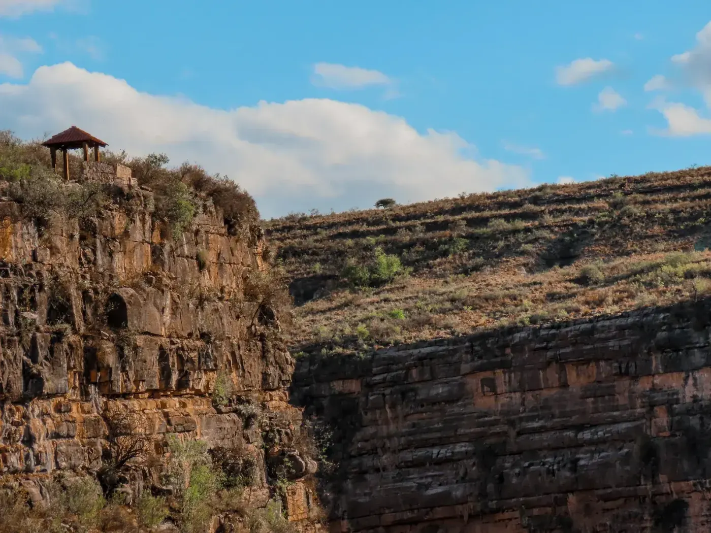 Cochabamba to Torotoro: Bolivia's "Jurassic Park" by motorcycle