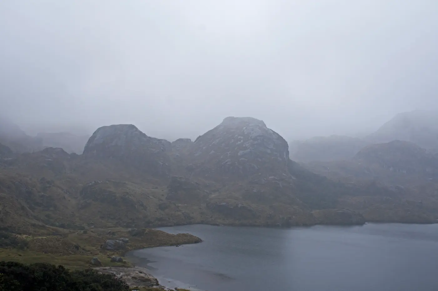 Cajas National Park: Cuenca to Naranjal by motorcycle