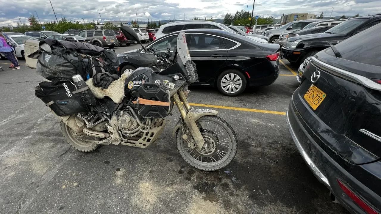 Yamaha Ténéré 700 motorcycle covered in calcium chloride mud