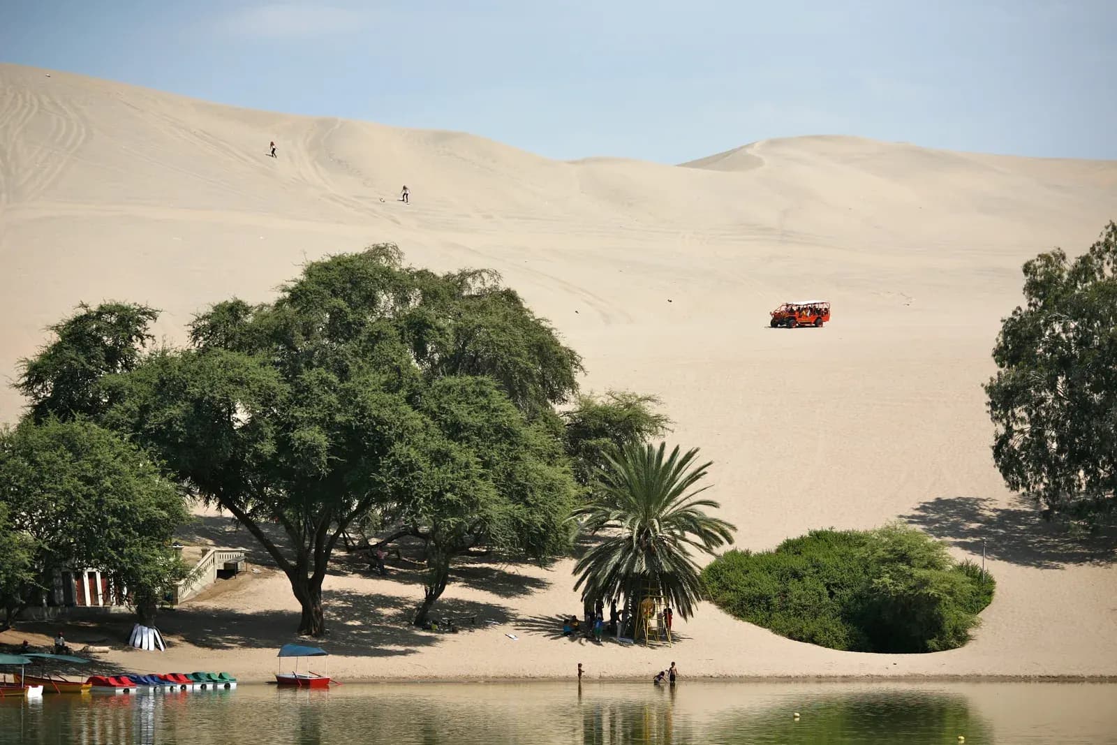 Huacachina Dunes: Ica's desert oasis by motorcycle