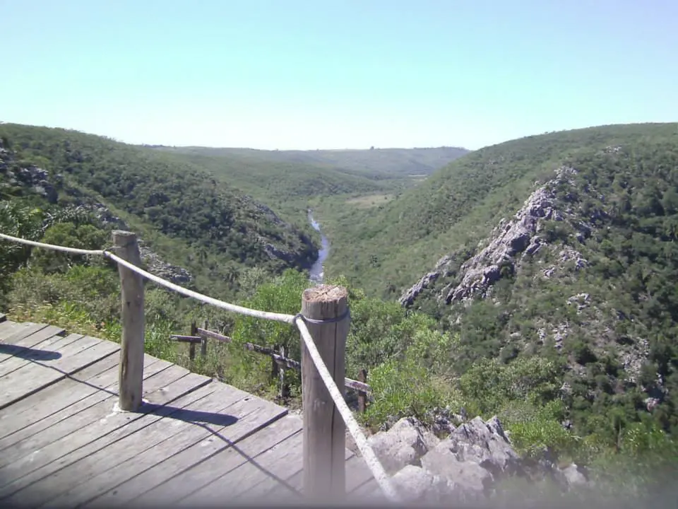 La Quebrada de los Cuervos by motorcycle