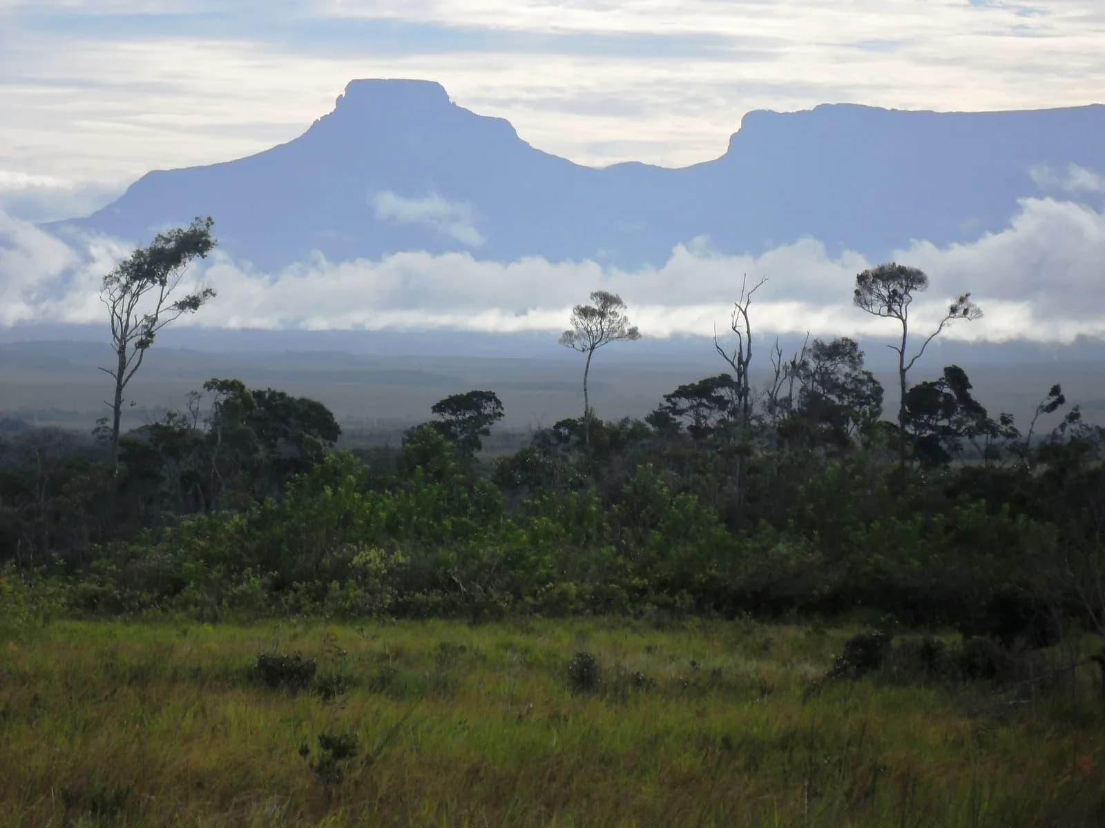 La Escalera y la Gran Sabana: Troncal 10 hacia Brasil en moto