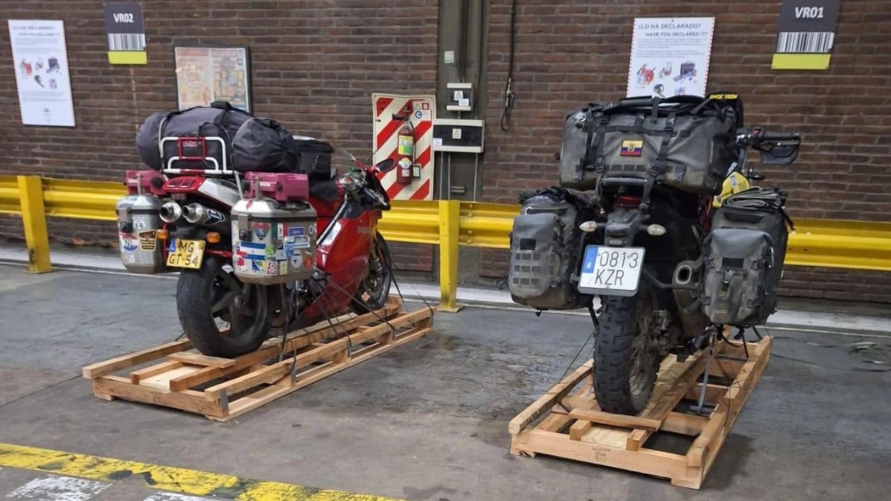 Logistics and international motorcycle transport - Vengo Viajando